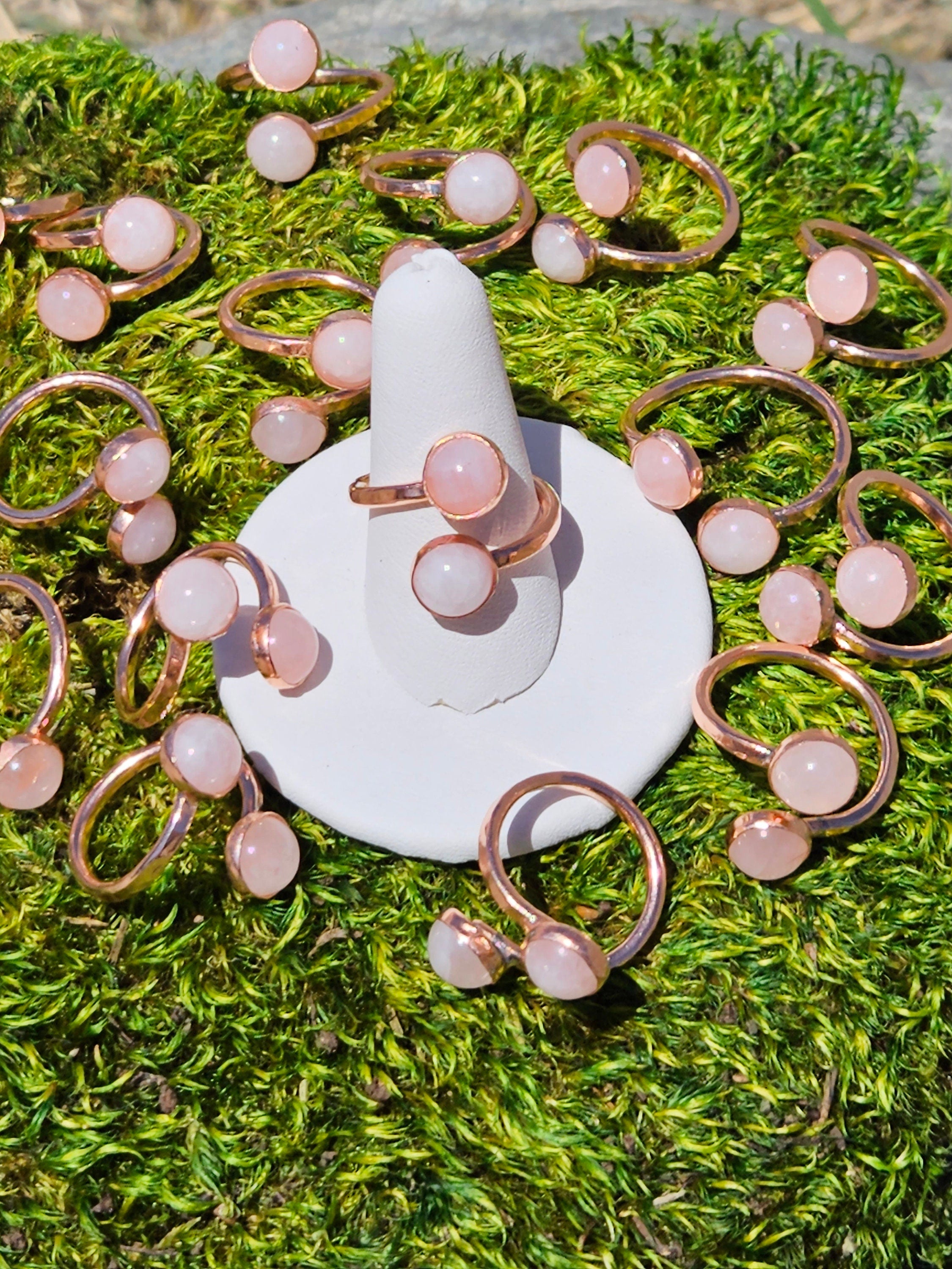 The Aphrodite Ring by Elven Soul/ Double Rose Quartz Copper Ring/ Adjustable Band/ Wrap Ring /Hammered Copper Jewelry/ Anniversary/ Stone